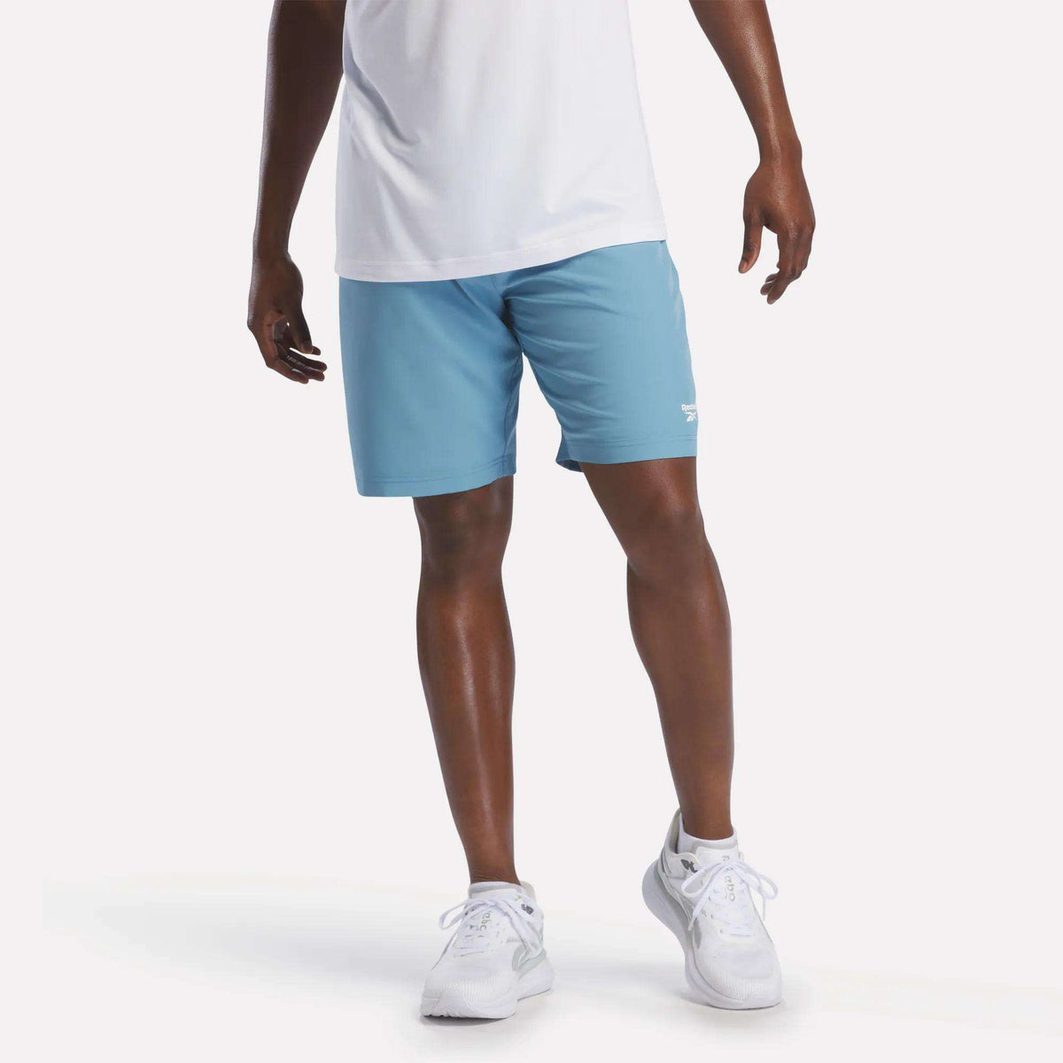 Men's Range Woven Shorts 9"