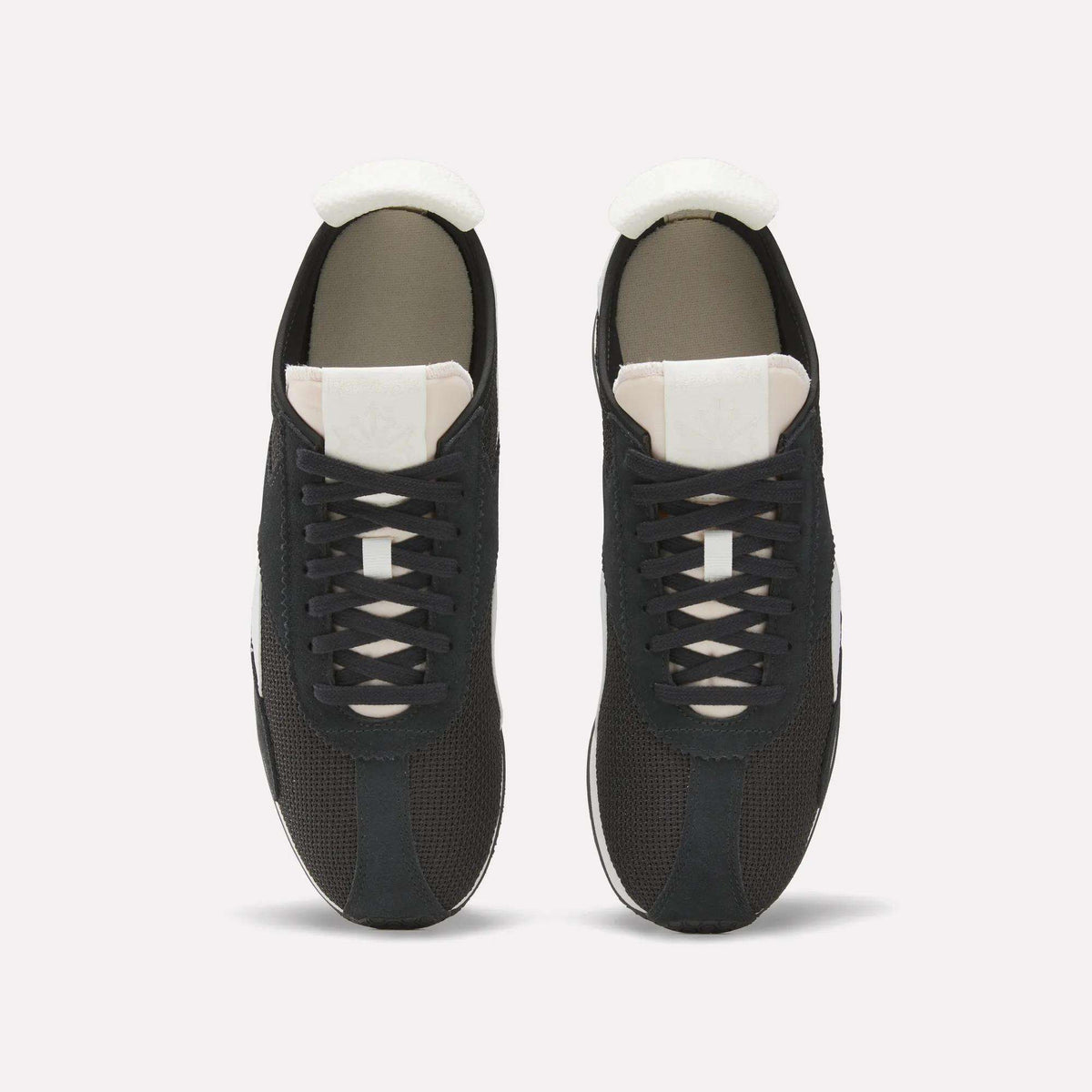 R400 Shoes - Image 2