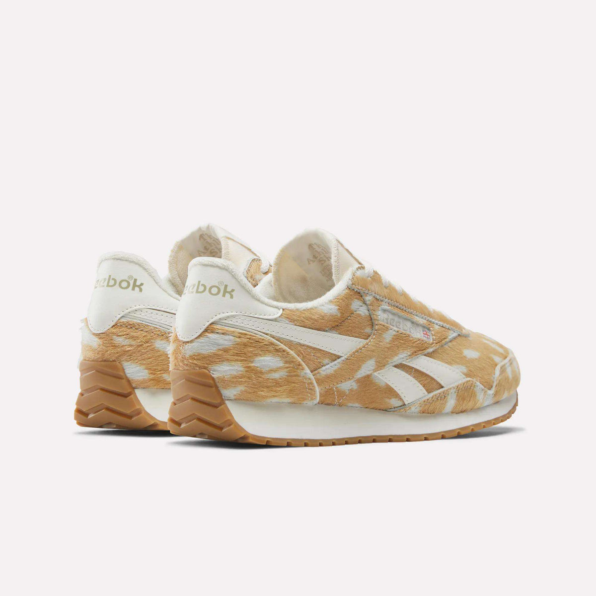 Women's Classic AZ Shoes - Image 2