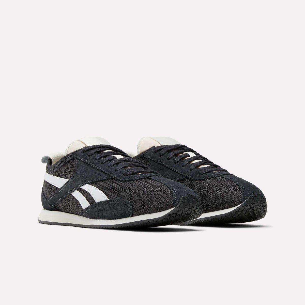 R400 Shoes - Image 4
