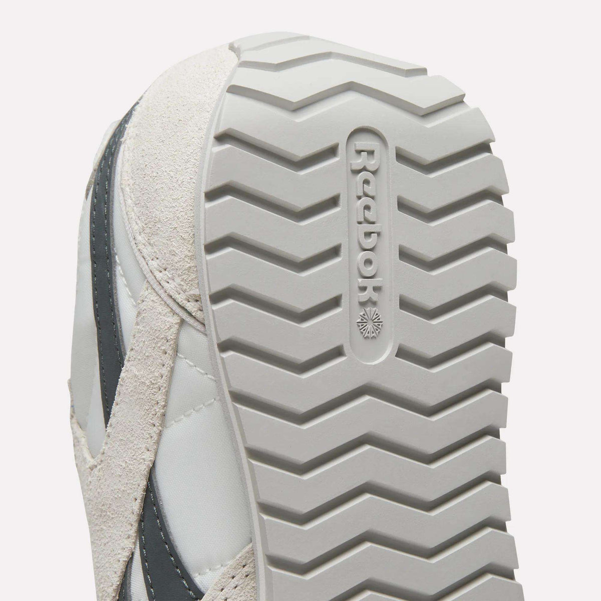 Women's Classic AZ Shoes - Image 5