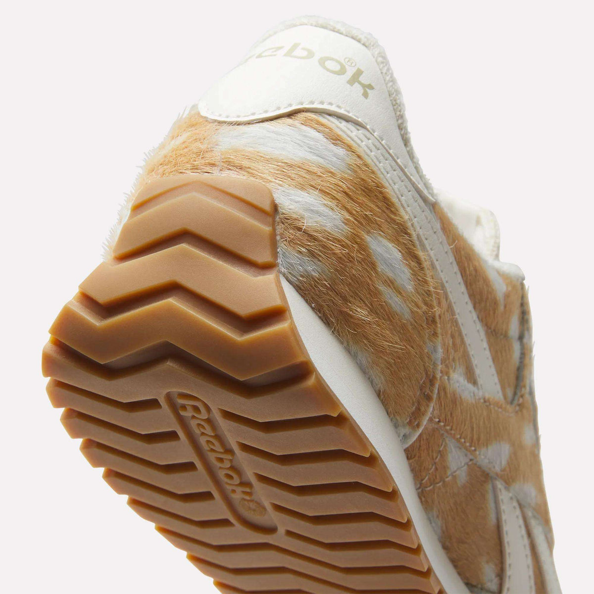 Women's Classic AZ Shoes - Image 5