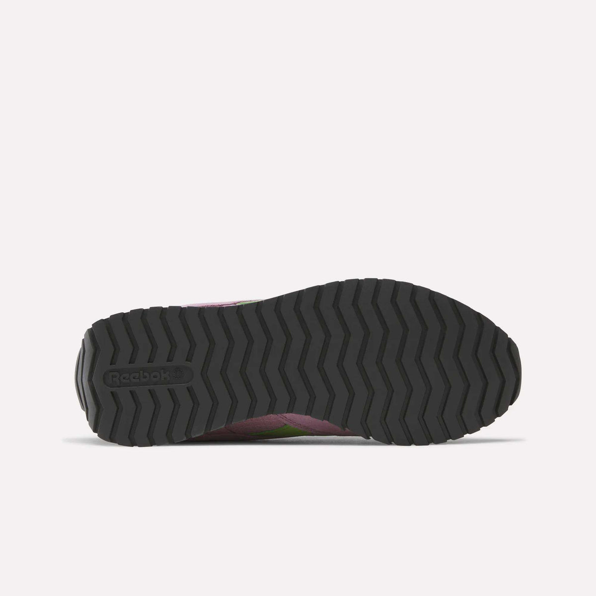Women's Classic AZ Shoes - Image 5