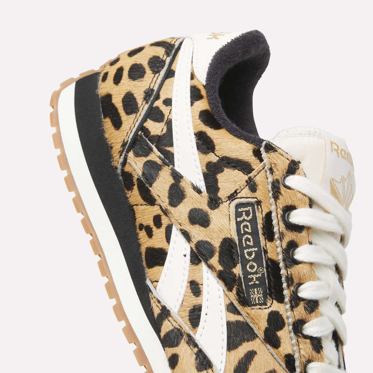 Women's Classic AZ Shoes - Image 6